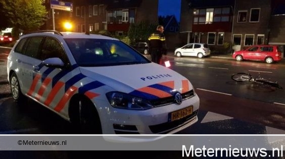 FIETSER GEWOND NA BOTSING MET AUTO IN ASSEN2