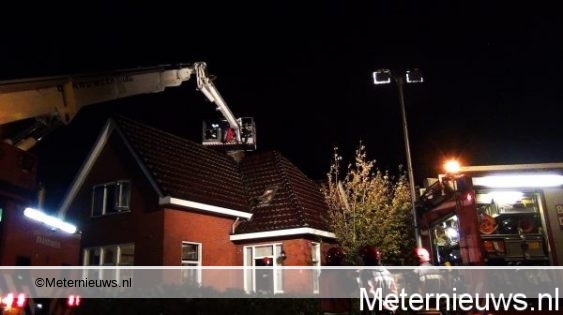 ROOKMELDER AAN SCHOORSTEENBRAND NIEBERT
