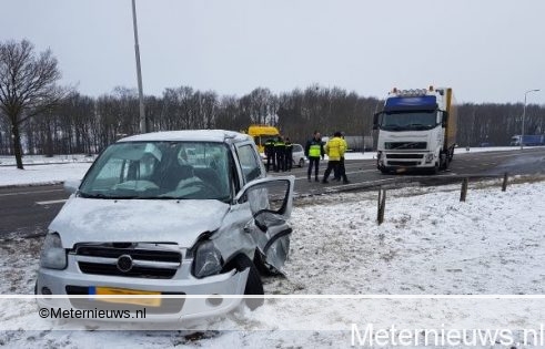 Ernstig ongeval op Hessenweg in Dalfsen.