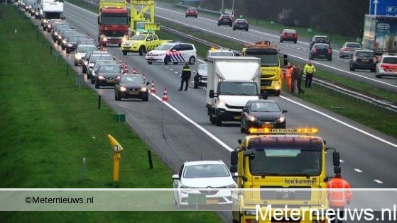Twee ongelukken op de A28 bij De Wijk. Twee ongelukken op de A28 bij De Wijk.