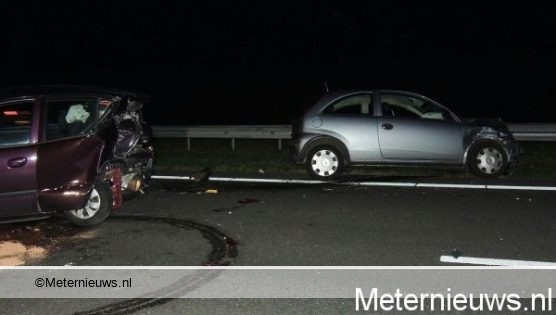 Ravage en gewonde na ongeval op de A28 bij Hoogeveen. Ravage en gewonde na ongeval op de A28 bij Hoogeveen.
