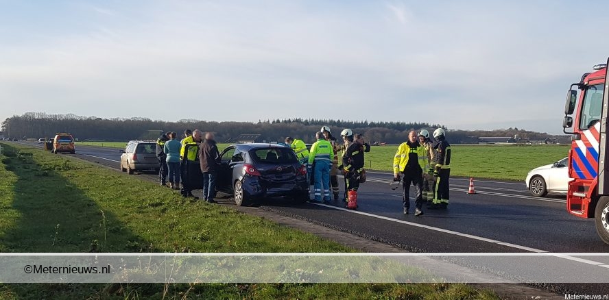 Automobiliste gewond na aanrijding op de A28 bij Beilen.