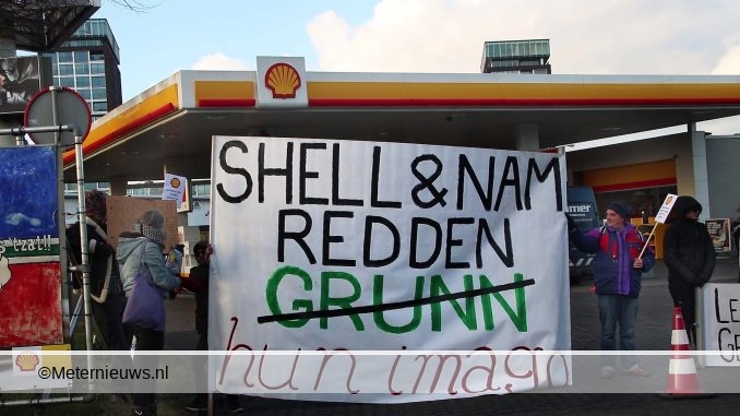 SHELL STATION GEBLOKKEERD IN GRONINGEN