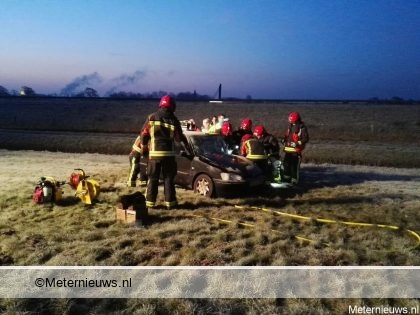 Twee gewonden bij verkeersongeluk Marum. Twee gewonden bij verkeersongeluk Marum.