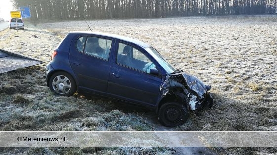 Flinke aanrijding in Noord Sleen. Flinke aanrijding in Noord Sleen.