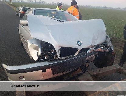 Veel schade na ongeval in Staphorst.