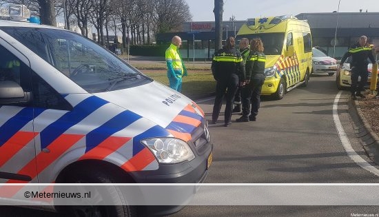 Fietser gewond bij aanrijding Assen. Fietser gewond bij aanrijding Assen.