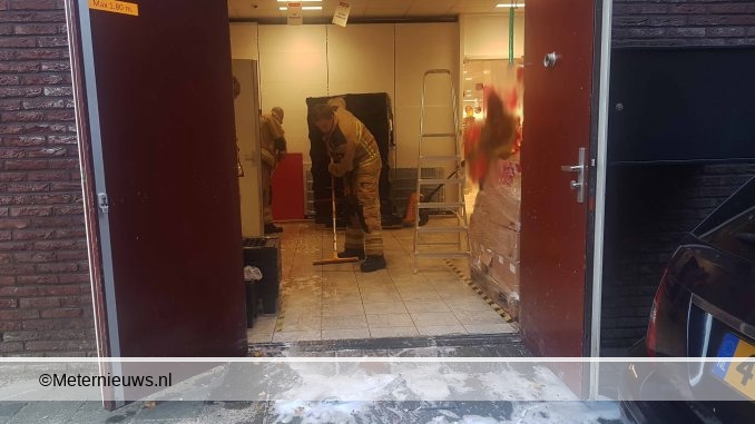 WATEROVERLAST IN DE KRUIDVAT IN MEPPEL