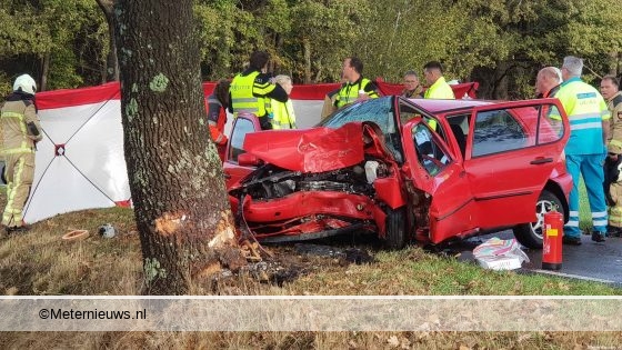 Vrouw komt om het leven bij verkeersongeval in Anloo. Vrouw komt om het leven bij verkeersongeval in Anloo.