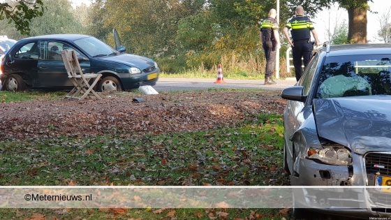 Gewonde na aanrijding op de Beilervaart in Beilen. Gewonde na aanrijding op de Beilervaart in Beilen.