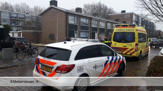 Fietsster gewond na ongeval in Hoogeveen. Fietsster gewond na ongeval in Hoogeveen.