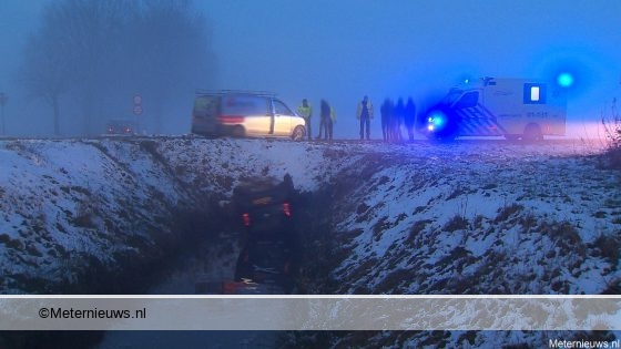 Ongeval in Westerlee door mist en sneeuw. Ongeval in Westerlee door mist en sneeuw.