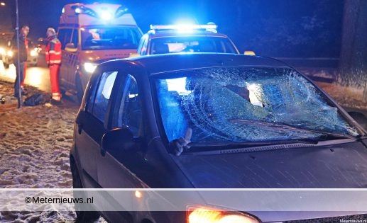 Ernstig ongeval voetganger in Zuidlaren. Ernstig ongeval voetganger in Zuidlaren.