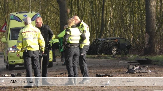 Drie gewonden na ernstig ongeval in Exloo. Drie gewonden na ernstig ongeval in Exloo.