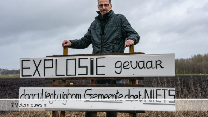 PLUIMVEEHOUDER WIL BOM LATEN VERWIJDEREN IN SIDDEBUREN