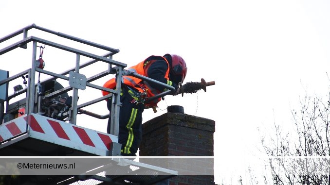 schoorsteen in de brand Noordbroek