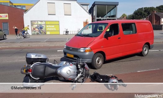 Motorrijder aangereden Balkburg. Motorrijder aangereden Balkburg.