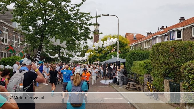 ZEVEN HEUVELENTOCHT VIERDAAGSE NIJMEGEN00
