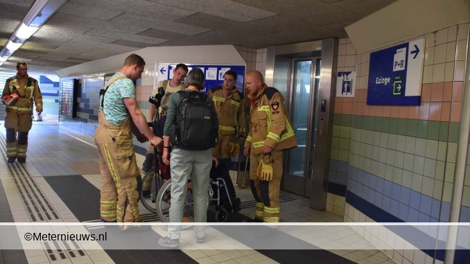 webmesnen vast in lift station Meppel