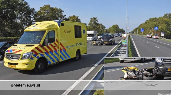 Motorrijder komt om het leven na botsing met bestelbus in Groningen.
