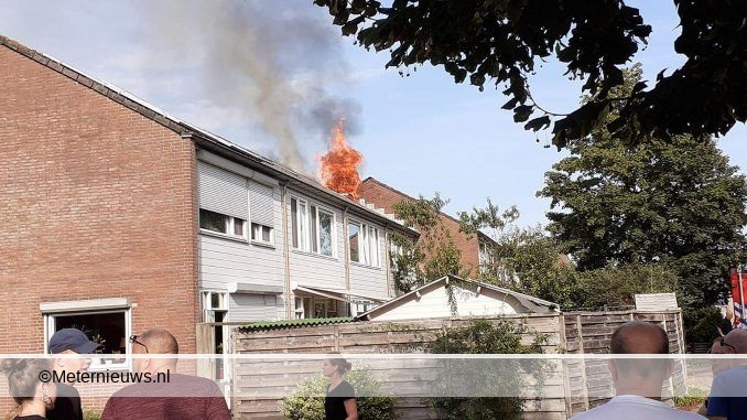 UITSLAANDE BRAND IN WONING IN OMMEN