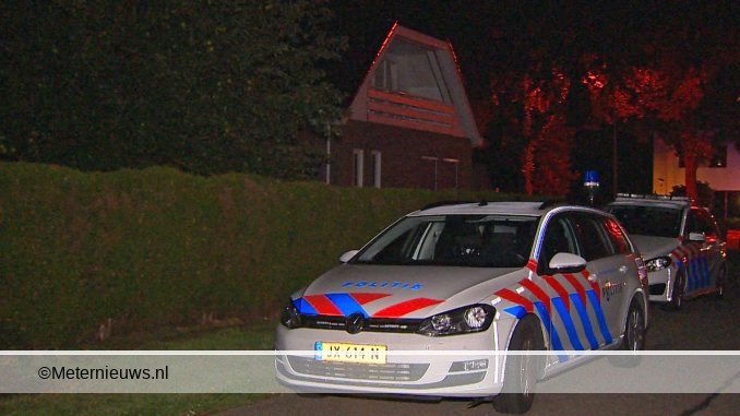 Lichtgewonde bij overval bedrijfspand Oude Pekela