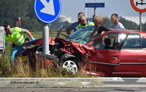 Ernstig ongeval N362 Meedhuizen. Ernstig ongeval N362 Meedhuizen.