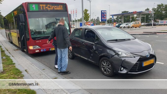 ONGEVAL AUTO BUS ASSEN