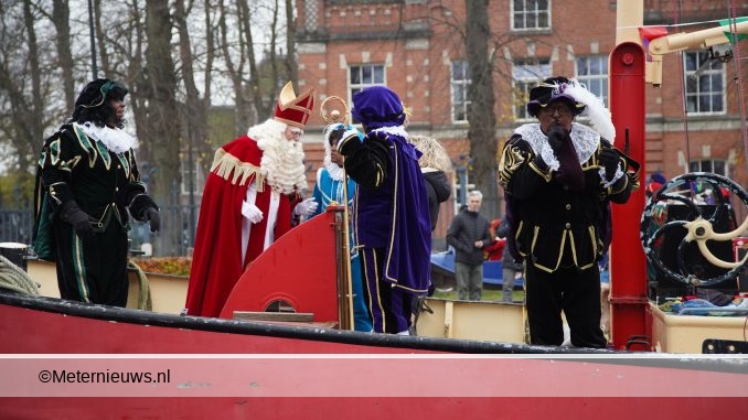 SINT KOMT AAN IN ASSEN6