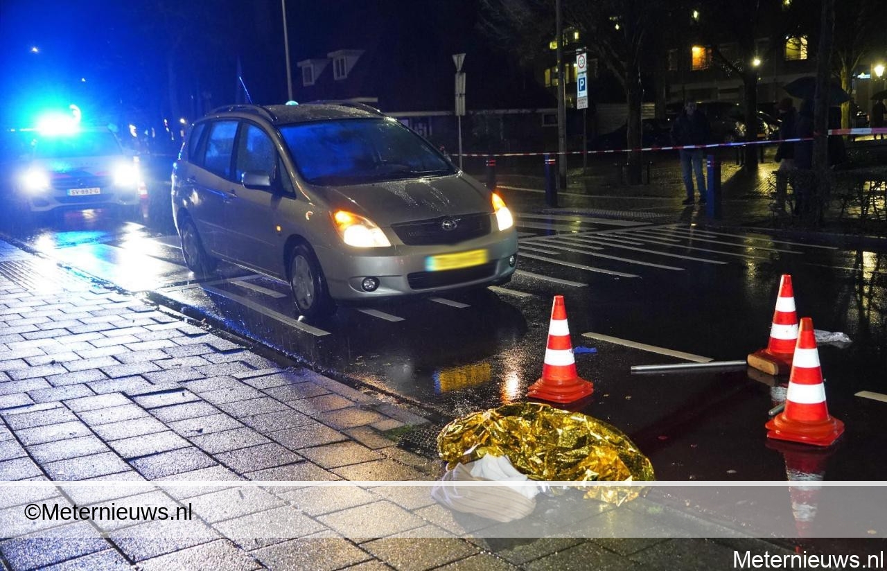 Gewonde na aanrijding op zebrapad Ommen. Gewonde na aanrijding op zebrapad Ommen.
