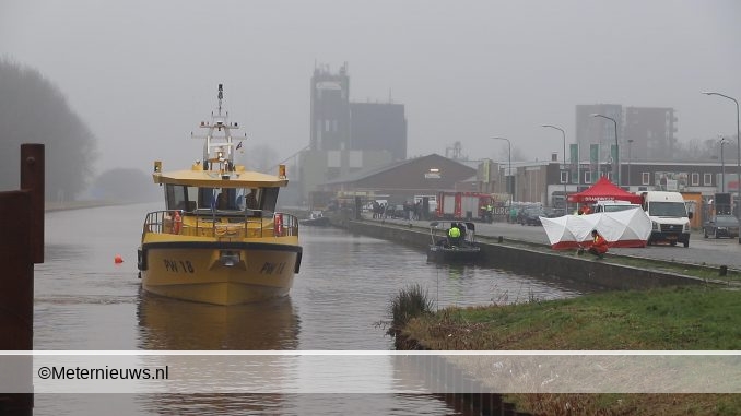 VERMISTE MAN UIT KANAAL IN HOOGEZAND GEHAALD