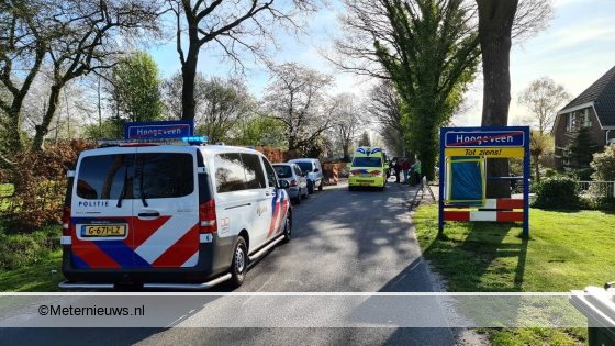 Scooterrijder gewond na ongeval in Noordscheschut. Scooterrijder gewond na ongeval in Noordscheschut.