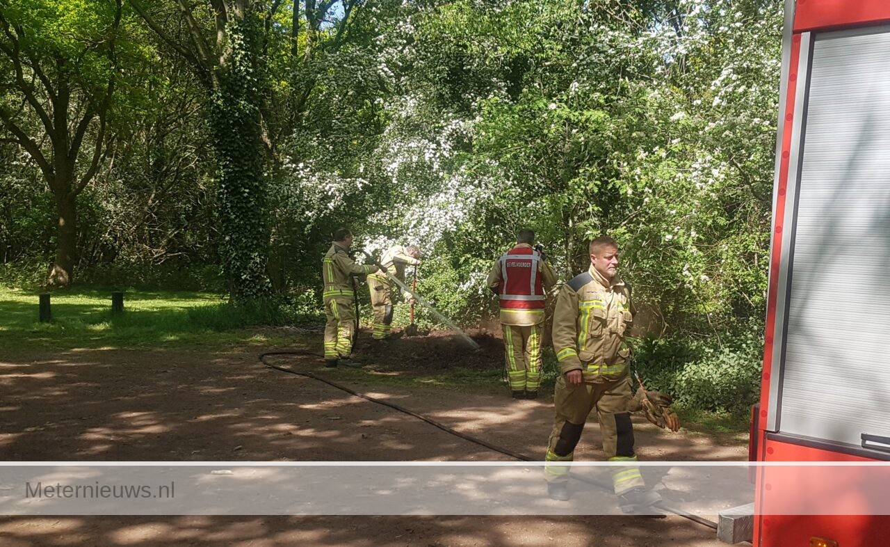 Afval/compost in de brand in Ubbena(Video)