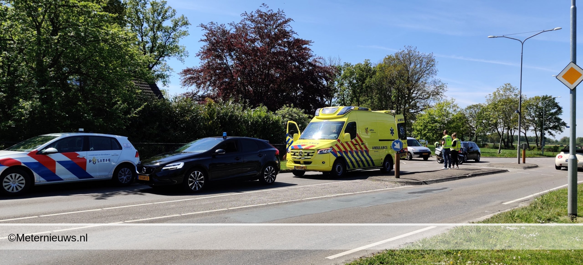 Kind op fiets gewond na aanrijding in Beilen. Kind op fiets gewond na aanrijding in Beilen.