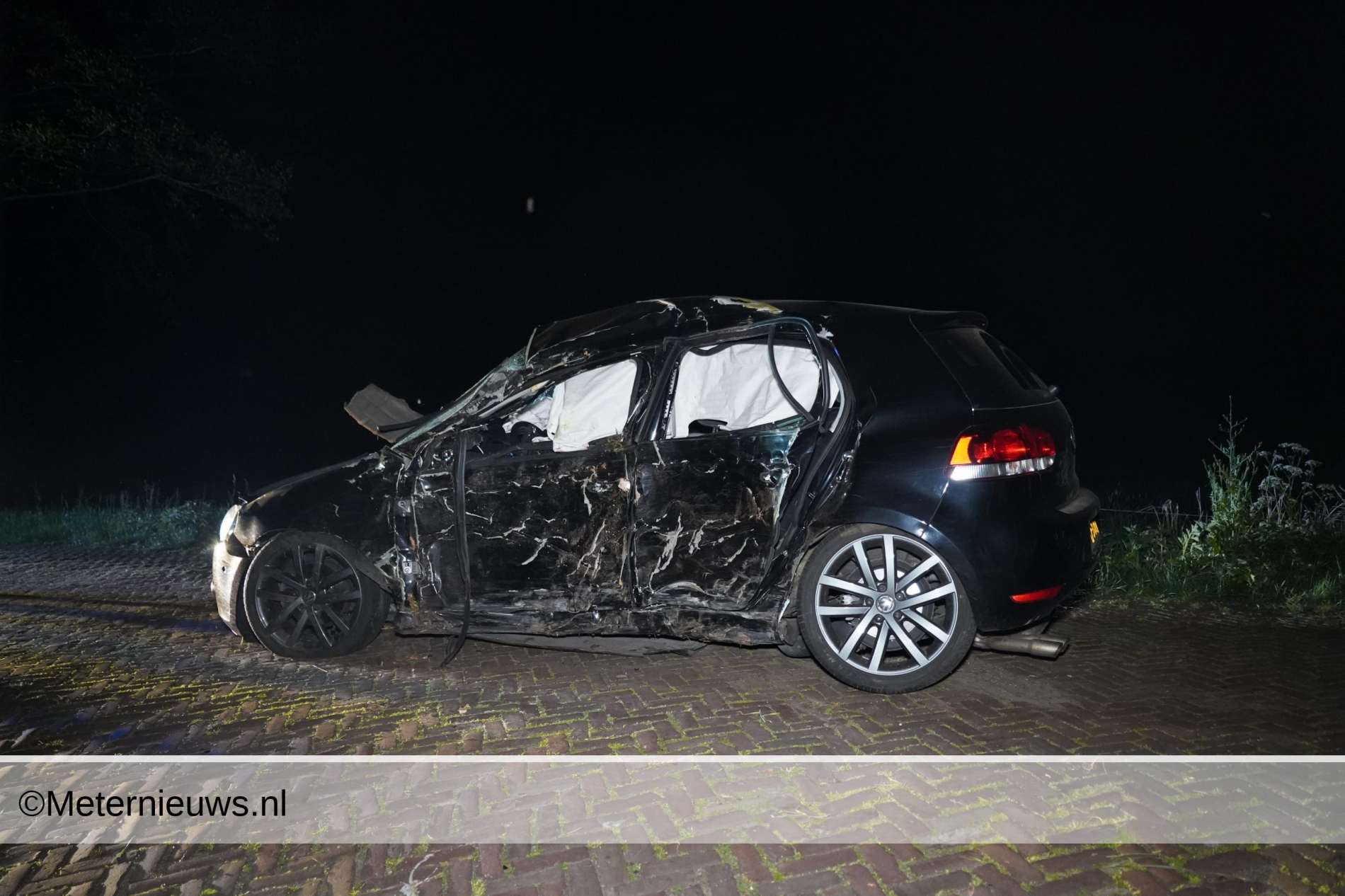 Man en vrouw gewond na ongeval in Schoonebeek.