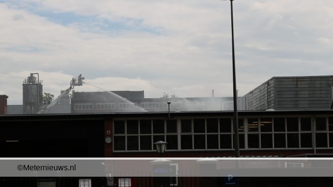 GROTE BRAND KATONFABRIEK IN HOOGEZAND