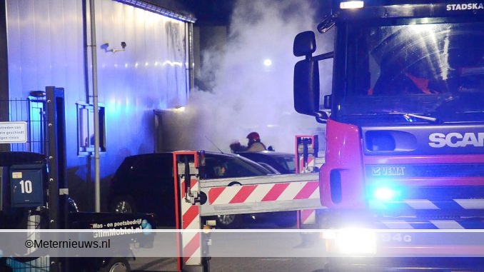grotebrandautowaspoetsbedrijfstadskanaal