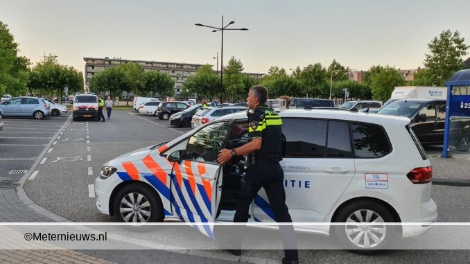 Politie controleert de markt project x feest hoogeveen4