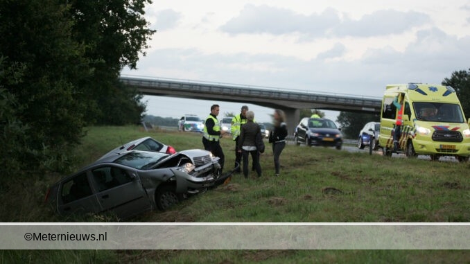 autos van de A28 bij Beilen