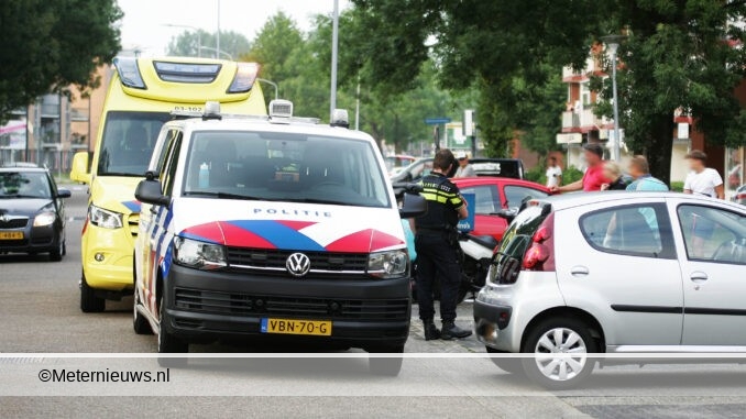 ongeval scooterrijder auto Assen