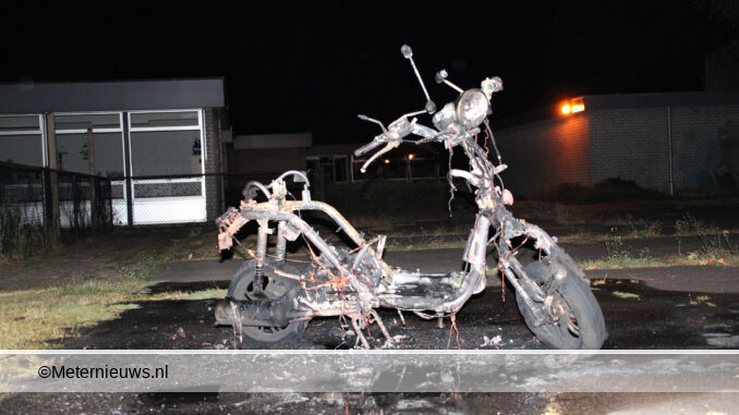 scooter uitgebrand Emmen