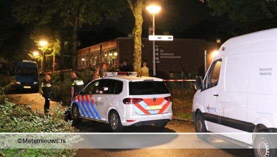 Basisschool blijft tot dinsdag dicht ivm politieonderzoek #Groningen - De politie verrich.