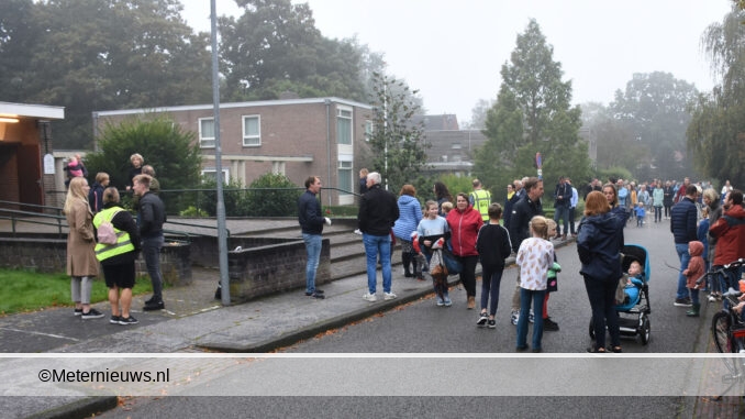 school ontruimd in Harenweb