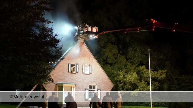 VLAM IN DE PIJP IN GROLLOO03