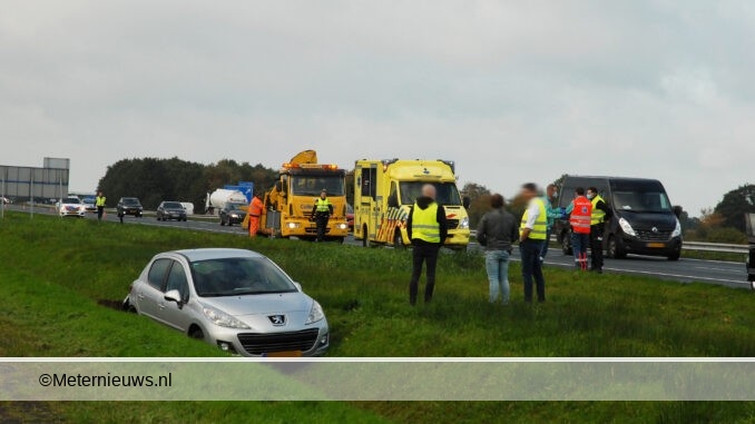 auto van de A7 Leek