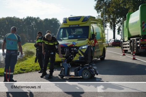 Scootmobieler gewond na aanrijding in Nieuwleusen.