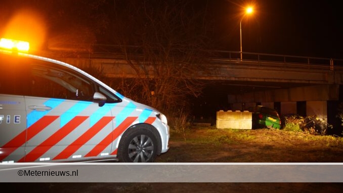 auto crasht na achtervolging in Assen