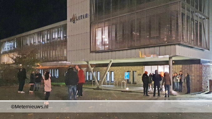demonstrantenpolitiebureauHoogeveen