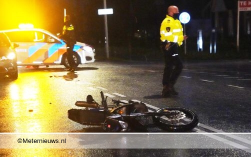Bromfietser gewond na aanrijding Nieuwleusen.
