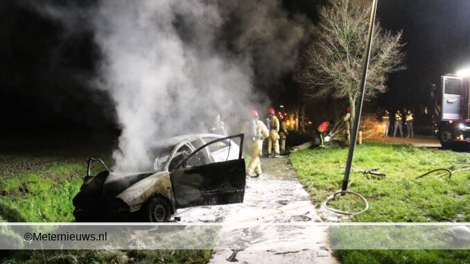 AUTOBRAND IN GRONINGSE NIEUW BEERTA0